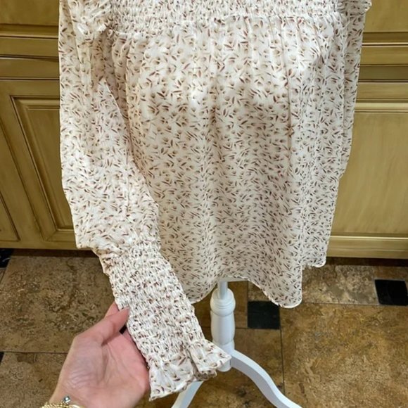 (SOLD) J.ING Delilah Cream Floral Blouse - Picture 5 of 5